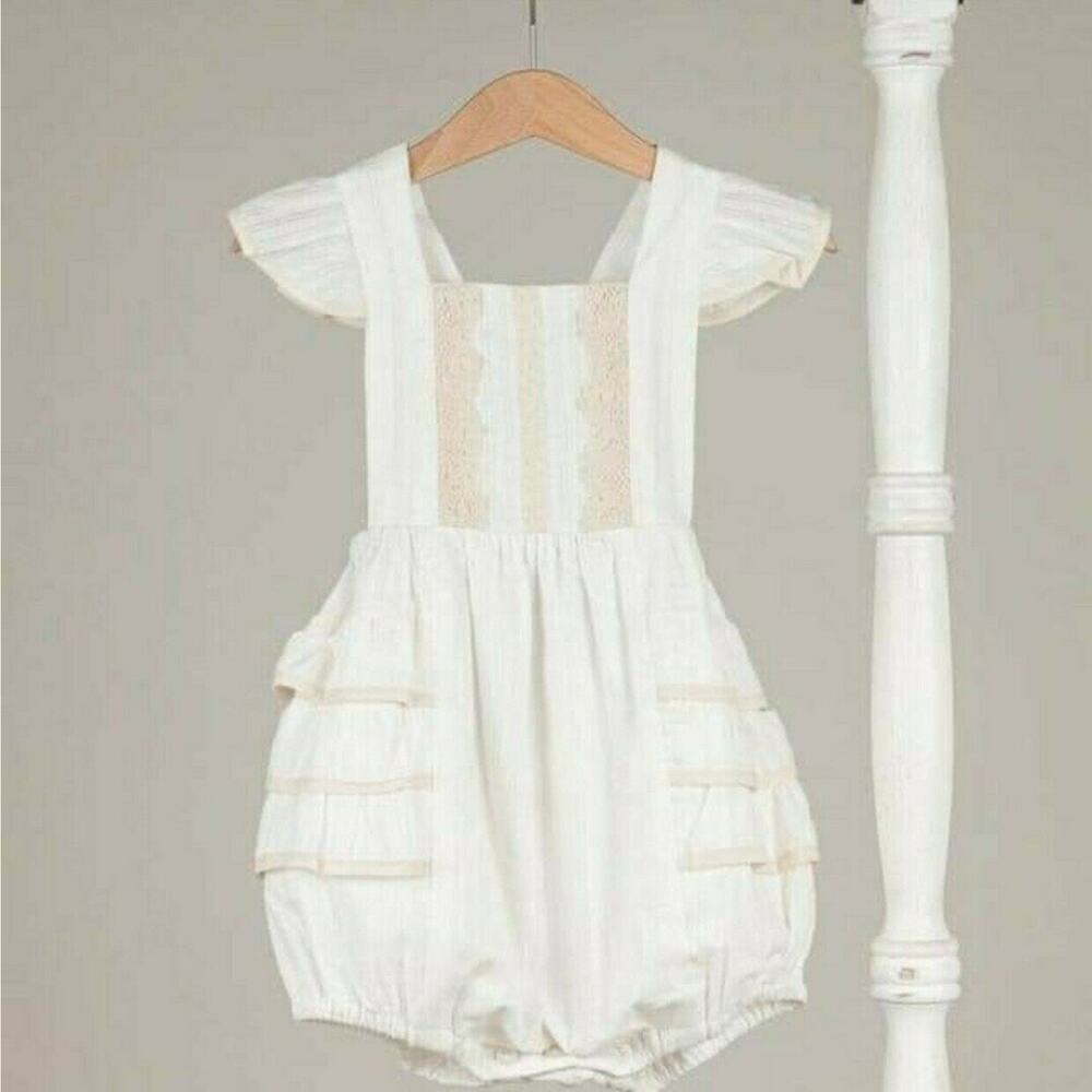 Well Dressed Wolf Simply Ivory Grace Bubble